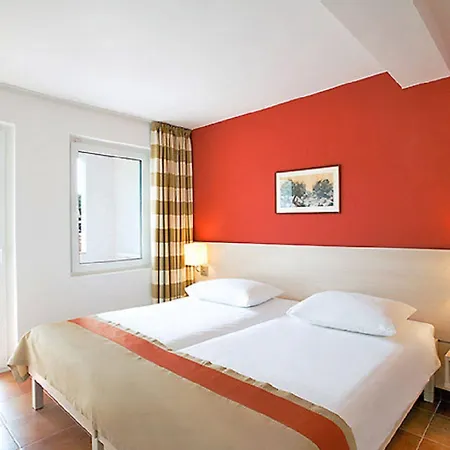 Hotel Valamar Tamaris