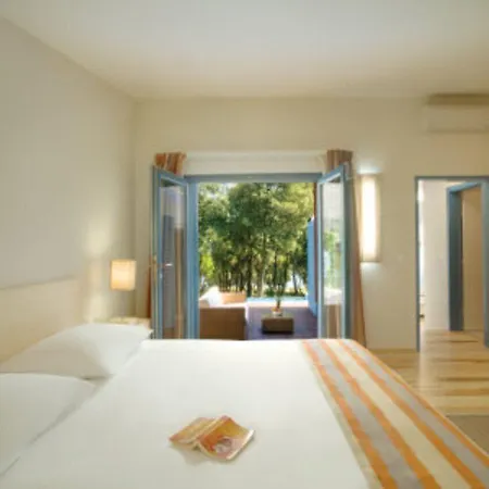 מלון Valamar Tamaris 4*