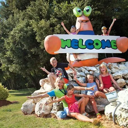 מלון Valamar Tamaris 4*