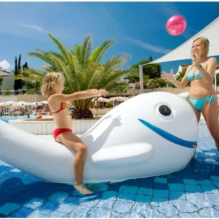 Valamar Tamaris Отель 4*