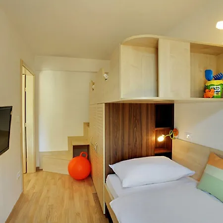 Hotel Valamar Tamaris