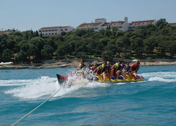 호텔 Valamar Tamaris 4*