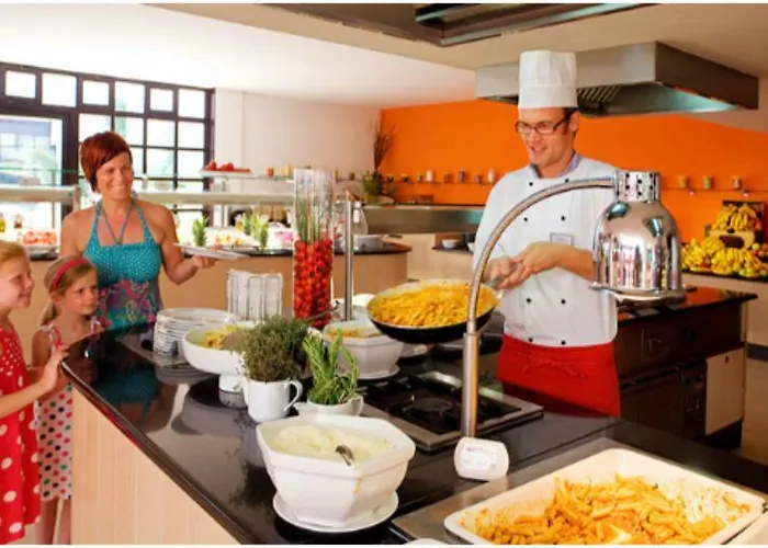 Valamar Tamaris Lanterna